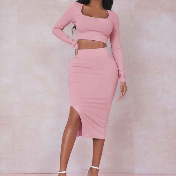 Pink 2 piece set! - Picture 4 of 5